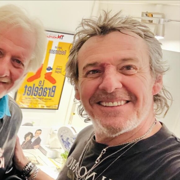 Jean-Luc Reichmann a posé avec Patrick Sébastien dans les coulisses du Théâtre des Variétés