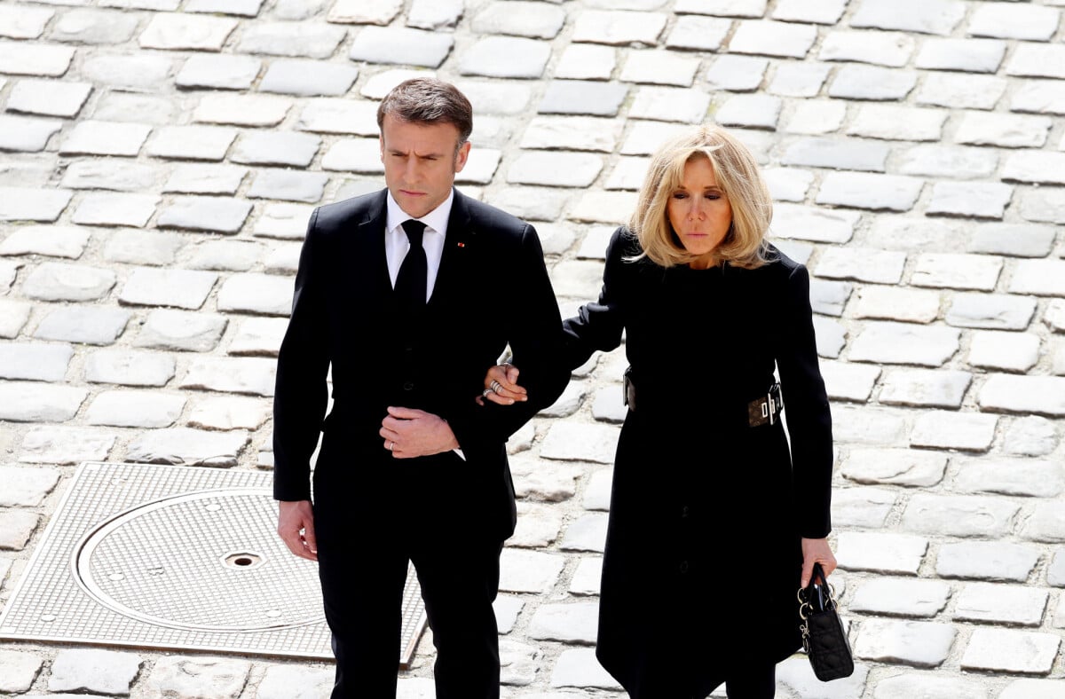 Photo : Emmanuel Macron et sa femme Brigitte lors de l'hommage national ...