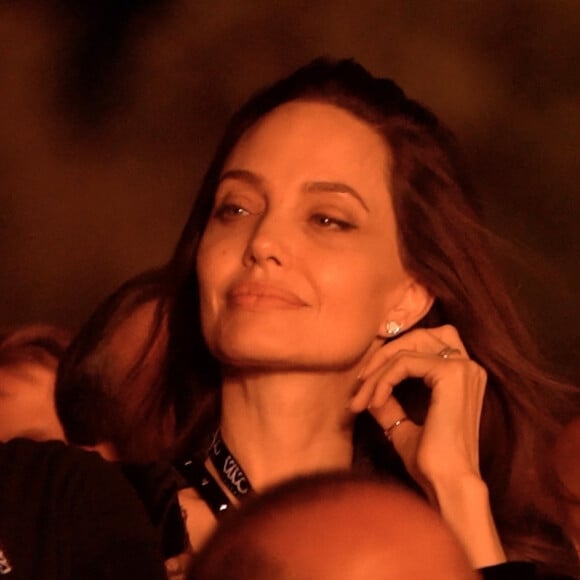 Angelina Jolie et sa fille Shiloh Jolie-Pitt assistent au concert Maneskin pour la première mondiale du "Loud Kids Tour" au "Circo Massimo" à Rome, Italie, le 9 juillet 2022.