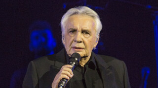 "Je vais prendre un risque..." : Michel Sardou à la retraite après son dernier concert ? Certains proches en doutent !