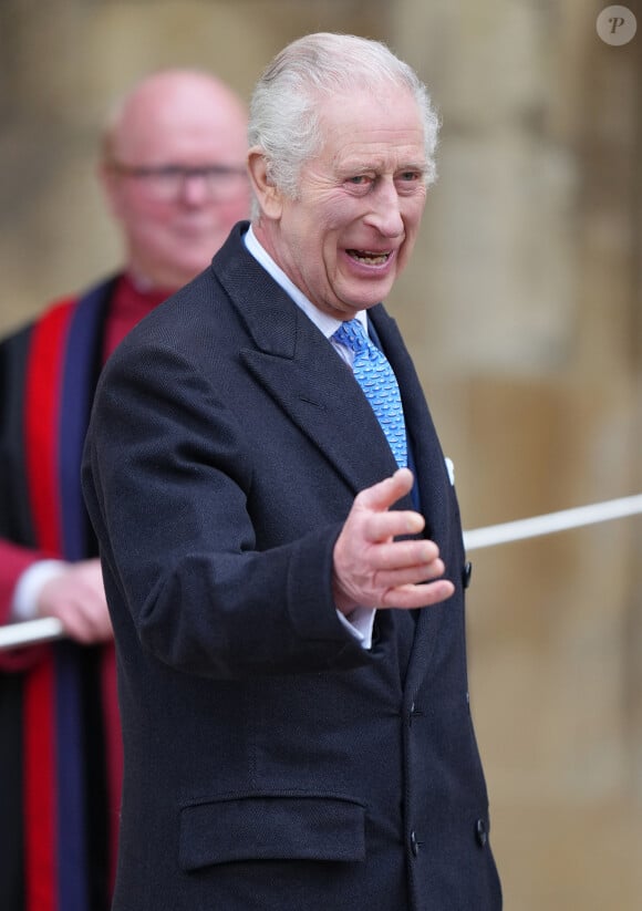 Le roi Charles III est-il bientôt guéri ? 
Le roi Charles III d'Angleterre - Les membres de la famille royale britannique arrivent à la chapelle Saint-George pour assister à la messe de Pâques.