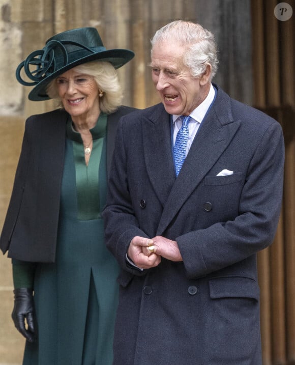 Le roi Charles III d'Angleterre et Camilla Parker Bowles, reine consort d'Angleterre - Les membres de la famille royale britannique arrivent à la chapelle Saint-George pour assister à la messe de Pâques. Windsor, le 31 mars 2024. 