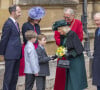 Et a même pu rencontrer du public ! 
Le roi Charles III d'Angleterre et Camilla Parker Bowles, reine consort d'Angleterre - Les membres de la famille royale britannique arrivent à la chapelle Saint-George pour assister à la messe de Pâques. Windsor, le 31 mars 2024. 