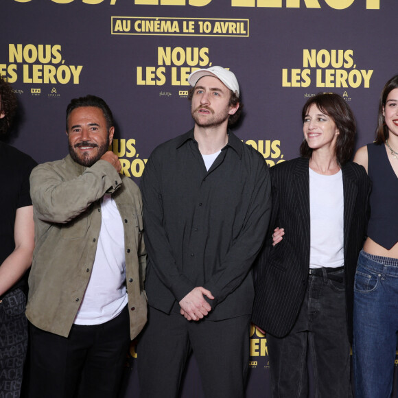 Hadrien Heaulme, José Garcia, Florent Bernard, Charlotte Gainsbourg et Lili Aubry - Avant-première du film "Nous les Leroy" au cinéma UGC Normandie, sur les Champs-Elysées, à Paris. Le 3 avril 2024. © Denis Guignebourg / Bestimage