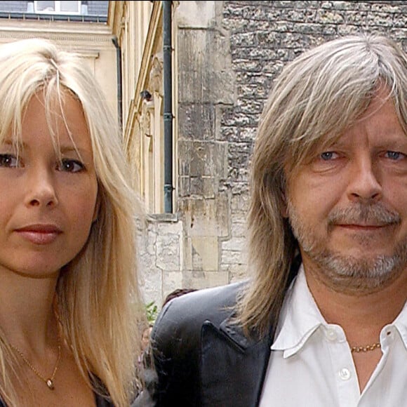 Le chanteur français Renaud Sechan et Romane Serda à la fête de la musique en juin 2004. Photo by Giancarlo Gorassini/ABACA.