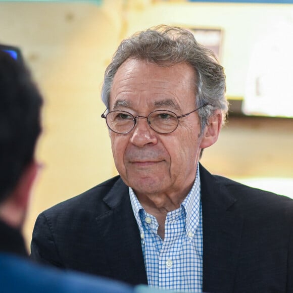 Michel Denisot au Festival du Livre de Paris 2023 au Grand Palais Éphémère le 23 avril 2023. © Lionel Urman / Panoramic / Bestimage 