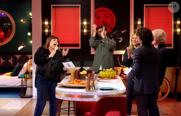 Exclusif - No Web - Michèle Bernier, Jeanne Mas, Max Boublil, Agathe Lecaron, Bertrand Chameroy lors de l'enregistrement de la nouvelle émission "Bertrand n'a pas sommeil", présentée par B.Chameroy et diffusée le 12 janvier sur France 2 © Dominique Jacovides / Bestimage