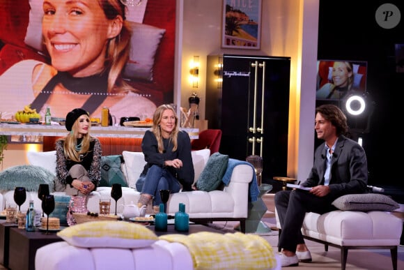 Exclusif - No Web - Jeanne Mas, Agathe Lecaron, Bertrand Chameroy lors de l'enregistrement de la nouvelle émission "Bertrand n'a pas sommeil", présentée par B.Chameroy et diffusée le 12 janvier sur France 2 © Dominique Jacovides / Bestimage