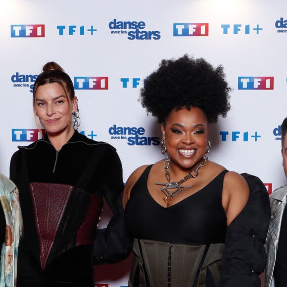 Jean-Marc Généreux, Fauve Hautot, Mel Charlot, Chris Marques - Photocall pour le lancement de la nouvelle saison de l'émission "Danse avec les stars 2024 (DALS)" à la Tour TF1 à Boulogne-Billancourt. Le 25 janvier 2024 © Christophe Clovis / Bestimage 