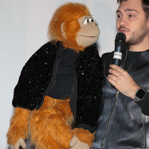 Jeff Panacloc et Jean-Marc à la première du film "Jeff Panacloc : À la poursuite de Jean-Marc" au Kinepolis de Lomme, France, le 25 novembre 2023. © Stéphane Vansteenkiste/Bestimage