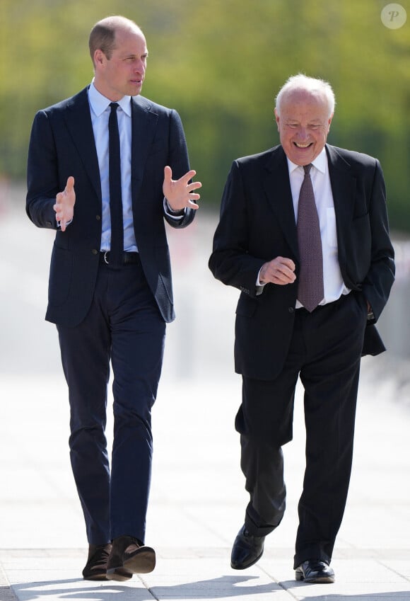 Le prince William de Galles en visite à la "St. Michael's High School" à Sandwell. Le 25 avril 2024 