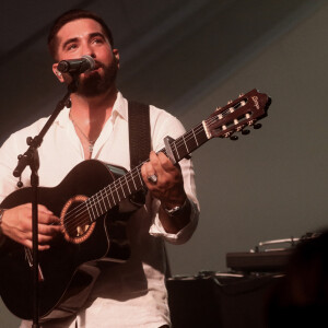 Exclusif - Kendji Girac - Célébration des 10 ans du centre commercial Beaugrenelle à Paris, France. Le 12 octobre 2023. © Christophe Clovis / Bestimage 