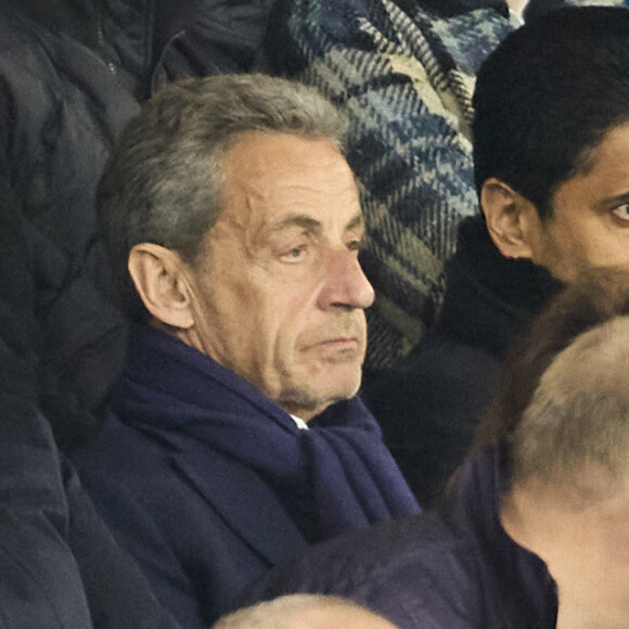 Nicolas Sarkozy - Célébrités dans les tribunes du match de Ligue 1 Uber Eats "PSG-Lyon" (4-1) au Parc des Princes à Paris le 21 avril 2024. © Cyril Moreau/Bestimage