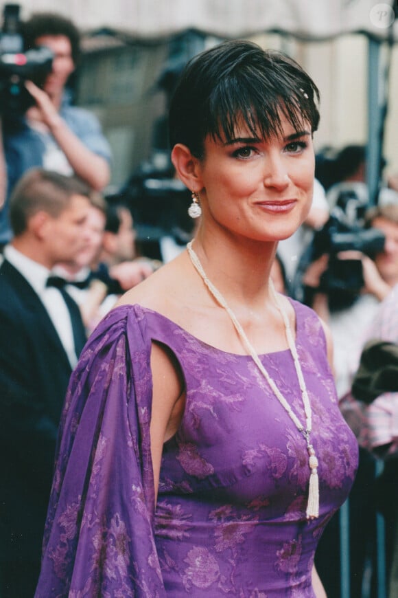 Archives - Portrait de Demi Moore à Cannes en 1997