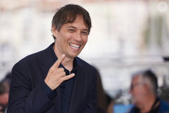 Sean Baker - Photocall du film "Anora" lors du 77ème Festival International du Film de Cannes le 22 mai 2024. © Jacovides-Moreau/Bestimage 