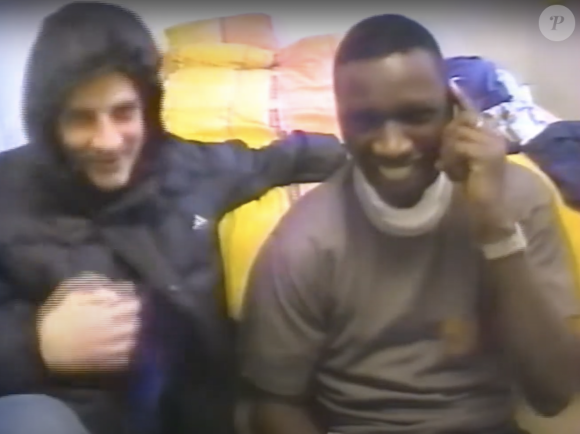 Omar et Fred dans le Visiophon, émission créée en 2000 ancêtre du SAV des émissions.