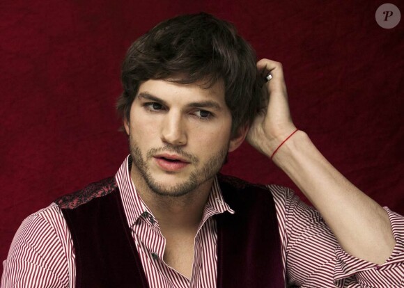 Ashton Kutcher bientôt en tournage de Friends with Benefits.