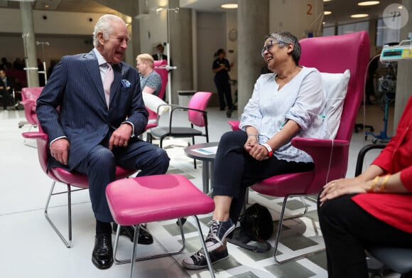 Le roi Charles III d'Angleterre en visite au "University College Hospital Macmillan Cancer Centre" à Londres. Le 30 avril 2024 