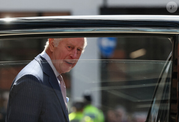 Le roi Charles III d'Angleterre à son arrivée et sortie du "University College Hospital Macmillan Cancer Centre" à Londres. Le 30 avril 2024 