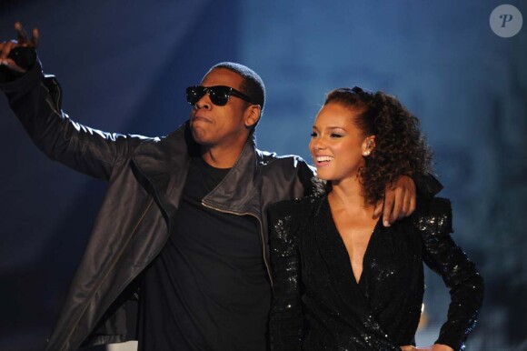 Alicia Keys et Jay-Z pour leur duo Empire State of mind !