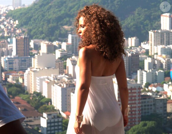 Beyoncé et Alicia Keys sur le tournage du clip Put it in a love song, à Rio de Janeiro le 10 février 2010 !