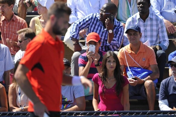 Benoît Paire lors du second tour de l'US Open, devant sa compagne Pauline, le 28 août 2014 à New York