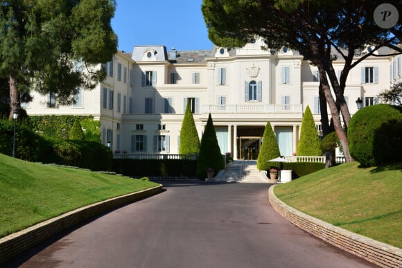 France, Côte d'Azur, Cap d'Antibes, l'hôtel Eden Roc est un hôtel 5 étoiles de 118 chambres et suites accueillant de nombreuses célébrités. Photo par Alamy/ABACAPRESS.COM