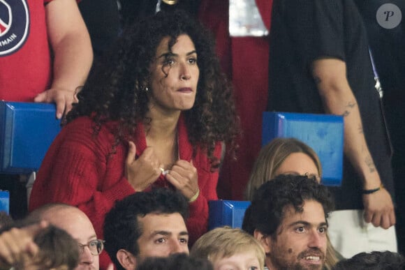 Sabrina Ouazani - Célébrités dans les tribunes de la demi-finale retour de Ligue des champions entre le PSG face au Borussia Dortmund (0-1) au Parc des Princes à Paris le 7 mai 2024. © Cyril Moreau/Bestimage