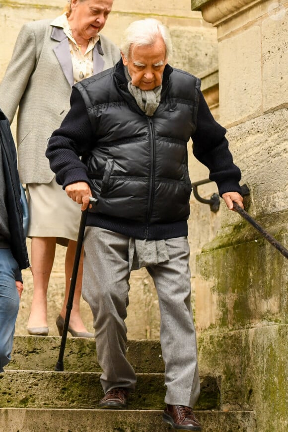 Bernard Pivot - Messe en hommage au journaliste Philippe Alexandre en l'église Saint-Roch de Paris, France , le 8 novembre 2022.