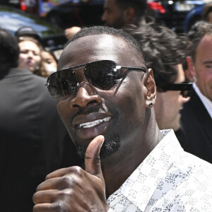 Omar Sy - Arrivées au défilé de mode Homme printemps-été 2023 Louis Vuitton dans la cour Carrée du Louvre à Paris, France, le 23 juin 2022. © Jean-Baptiste Autissier/Panoramic/Bestimage 