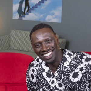 Exclusif - Interview de Omar Sy par A.Trapenard pour Brut lors du 75ème Festival International du Film de Cannes, France, le 19 mai 2022. © Jack Tribeca/Bestimage 