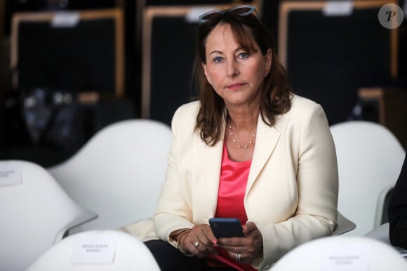 Ségolène Royal n'a pas mâché ses mots pour décrire son ressenti après l'Eurovision
Ségolène Royal lors de la séance de clôture du sommet du nouveau pacte financier mondial, à Paris u palais Brogniard, Paris. © Stéphane Lemouton / Bestimage