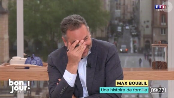 Bruce Toussaint n'a pas manqué de s'amuser de la situation
Bruce Toussaint sur le plateau de "Bonjour !"