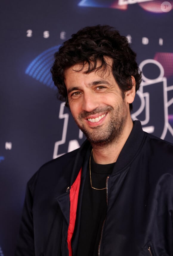 Max Boublil au photocall de la 25ème cérémonie des "NRJ Music Awards (NMA)" au palais des Festivals et des Congrès de Cannes, France, le 10 novembre 2023. © Dominique Jacovides/Bestimage 