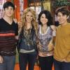 Shakira a investi la série Les Sorciers de Waverly Place (avec Selena Gomez), le temps d'un épisode. Diffusion aux USA, le 16 avril 2010.