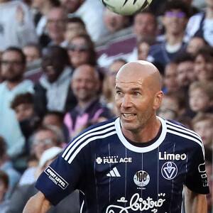 Zinedine Zidane - A l’occasion des 100 ans du parc Lescure, Bordeaux accueille au stade Chaban-Delmas un match de gala opposant les gloires des Girondins de Bordeaux au Variétés Club de France le mardi 14 mai 2024. © Patrick Bernard/ Bestimage