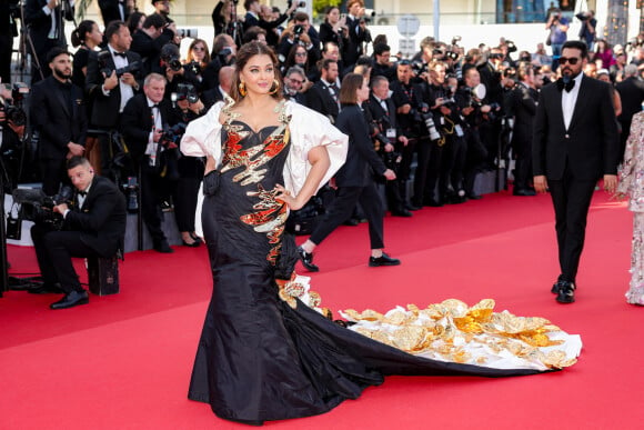 Aishwarya Rai Bachchan - Montée des marches du film " Megalopolis " lors du 77ème Festival International du Film de Cannes, au Palais des Festivals à Cannes. Le 16 mai 2024 © Jacovides-Moreau / Bestimage 