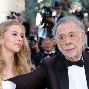 Francis Ford Coppola a quant à lui pu compter sur le soutien de sa petite-fille Romy ! Une image historique
Romy Croquet, Francis Ford Coppola - Montée des marches du film " Megalopolis " lors du 77ème Festival International du Film de Cannes, au Palais des Festivals à Cannes. Le 16 mai 2024 © Jacovides-Moreau / Bestimage 