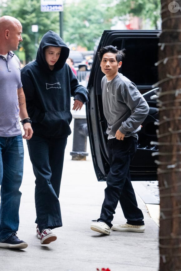 Angelina Jolie et ses enfants à Los Angeles, le 26 juin 2023.