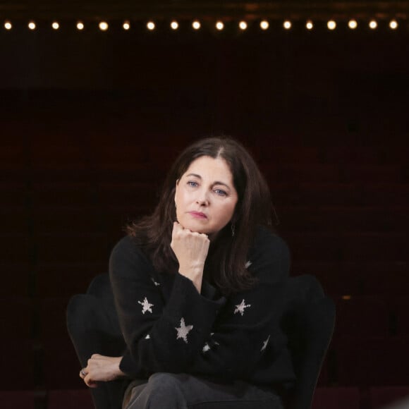 Exclusif - Cristiana Reali lors du tournage de l'émission "Sur scène avec" au théâtre des Bouffes Parisiens à Paris le 2 mai 2024. © Jack Tribeca / Bestimage