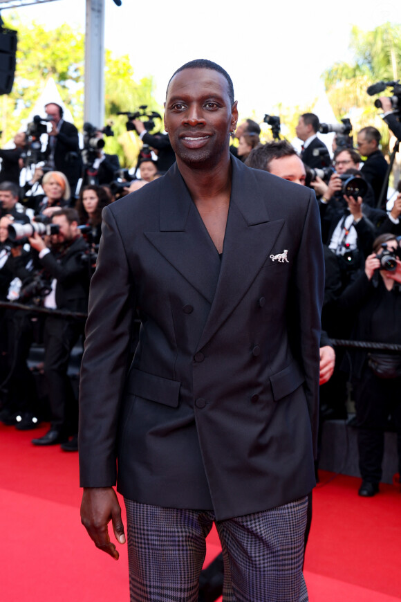 "ils n'ont pas de frontières ni géographiques ni sociales dans la tête" a confié le comédien en couple avec Hélène depuis 1998.
Omar Sy - Montée des marches du film " Megalopolis " lors du 77ème Festival International du Film de Cannes, au Palais des Festivals à Cannes. Le 16 mai 2024 © Jacovides-Moreau / Bestimage 