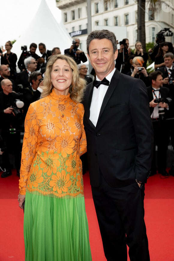 Julia Minkowski et son mari Benjamin Griveaux - Montée des marches du film " The Apprentice " lors du 77ème Festival International du Film de Cannes, au Palais des Festivals à Cannes. Le 20 mai 2024 © Jacovides-Moreau / Bestimage 