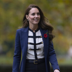 Catherine (Kate) Middleton, duchesse de Cambridge, arrive au musée de la guerre (L'Imperial War Museum London) à Londres, Royaume Uni, le 10 novembre 2021. 
