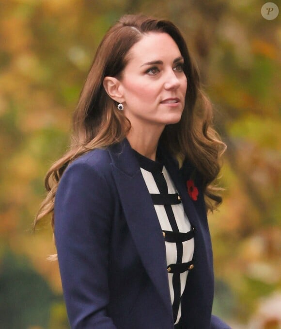 Kate Middleton, duchesse de Cambridge, arrive au musée de la guerre à Londres, le 10 novembre 2021. 