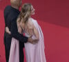 Mais cette année, le couple habituellement très discret s'est montré très tactile.
Montée des marches du film Emilia Perez lors du 77ᵉ Festival International du Film de Cannes. Le 18 mai 2024 © Olivier Borde / Bestimage