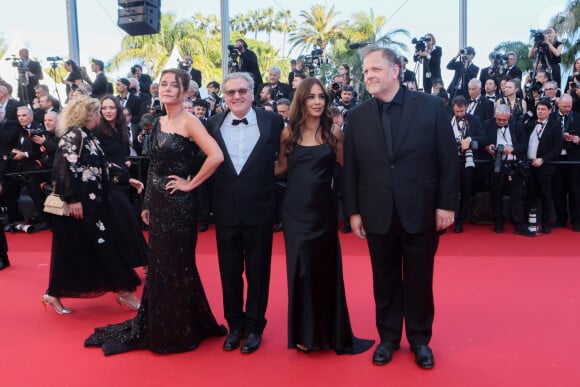 Sidse Babett Knudsen, Daniel Auteuil, Alice Belaïdi, Grégory Gadebois - Montée des marches du film " Marcello Mio " lors du 77ème Festival International du Film de Cannes, au Palais des Festivals à Cannes. Le 21 mai 2024 © Christophe Clovis / Bestimage 