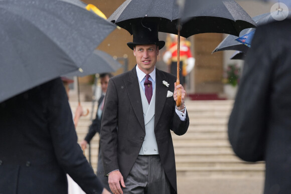 Le prince William, prince de Galles, et les invités lors de la "Garden Party du Souverain" au palais de Buckingham à Londres, le 21 mai 2024. 