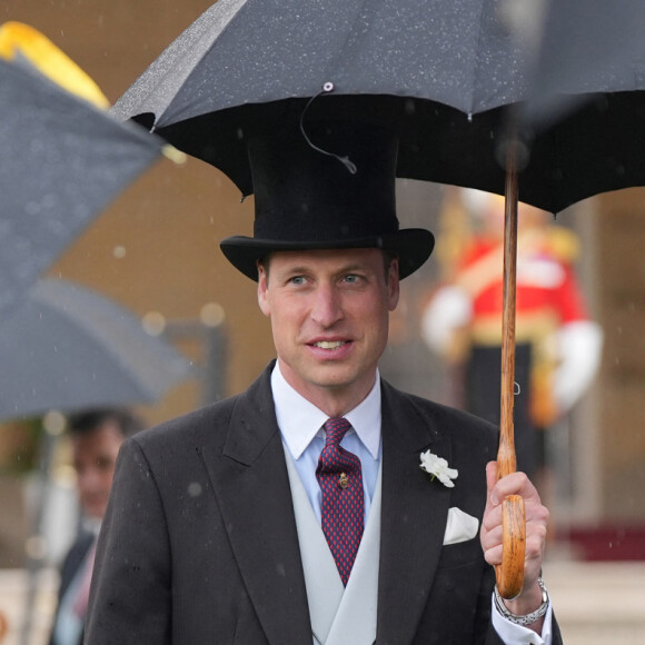 Le prince William, prince de Galles, et les invités lors de la "Garden Party du Souverain" au palais de Buckingham à Londres, le 21 mai 2024. 