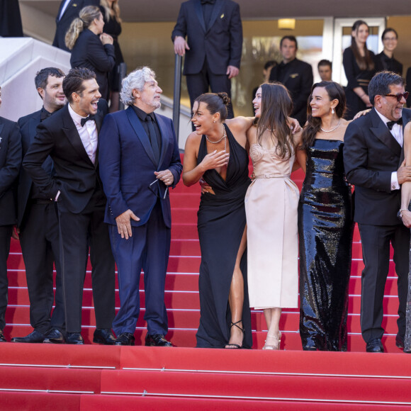 Ahmed Hamidi, Anthony Bajon, Karim Leklou, François Civil, Alain Chabat, Adèle Exarchopoulos, Mallory Wanecque, Élodie Bouchez, Alain Attal, Audrey Diwan, Gilles Lellouche - Montée des marches du film « L’amour ouf » lors du 77ème Festival International du Film de Cannes, au Palais des Festivals à Cannes. Le 23 mai 2024 © Olivier Borde / Bestimage  Red carpet of the movie « Beating Hearts» during the 77th Cannes International Film Festival at the Palais des Festivals in Cannes, France. On may 23th 2024 