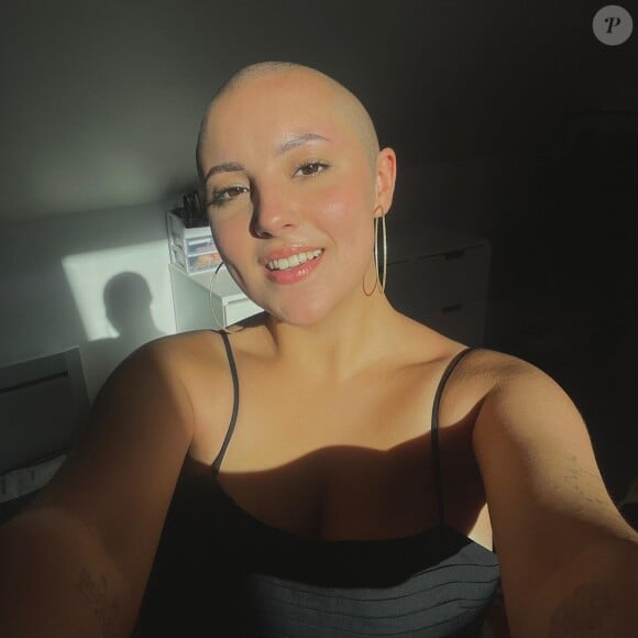 Une candidate de "The Voice" se bat contre un cancer de la thyroïde